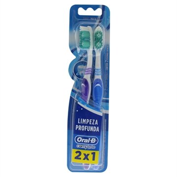 Escova Dental Oral B Complete - Embalagem com 2 Unidades